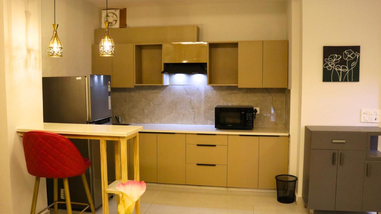 Fuji Ryokan Corporate Stays グルガウン エクステリア 写真