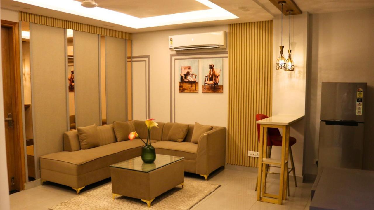 Fuji Ryokan Corporate Stays グルガウン エクステリア 写真