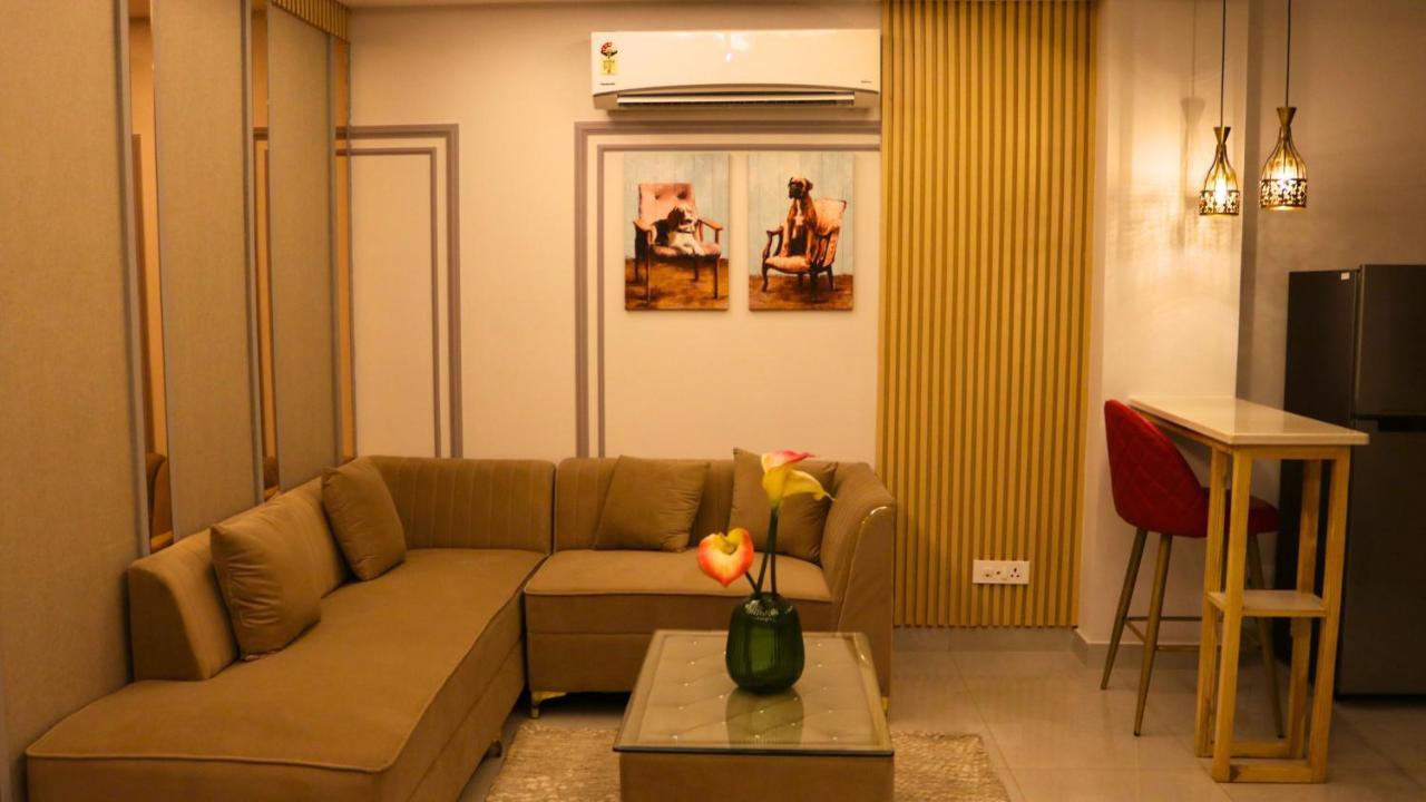 Fuji Ryokan Corporate Stays グルガウン エクステリア 写真