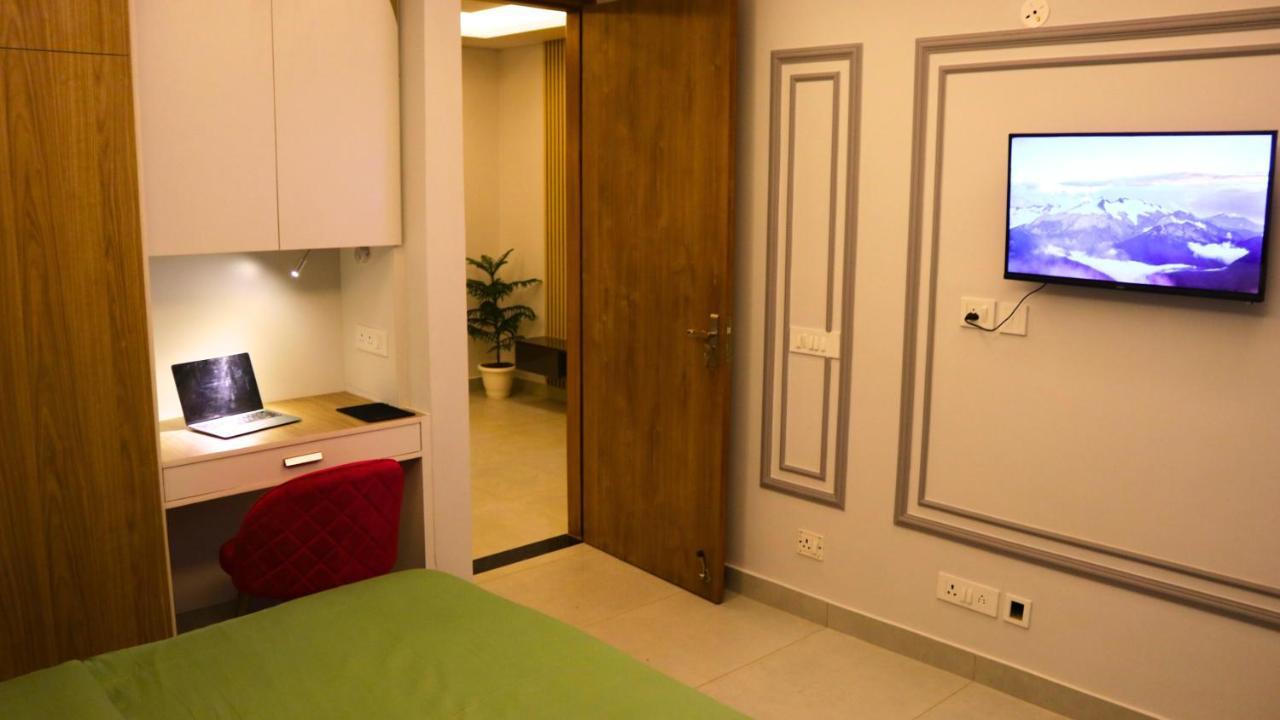Fuji Ryokan Corporate Stays グルガウン エクステリア 写真